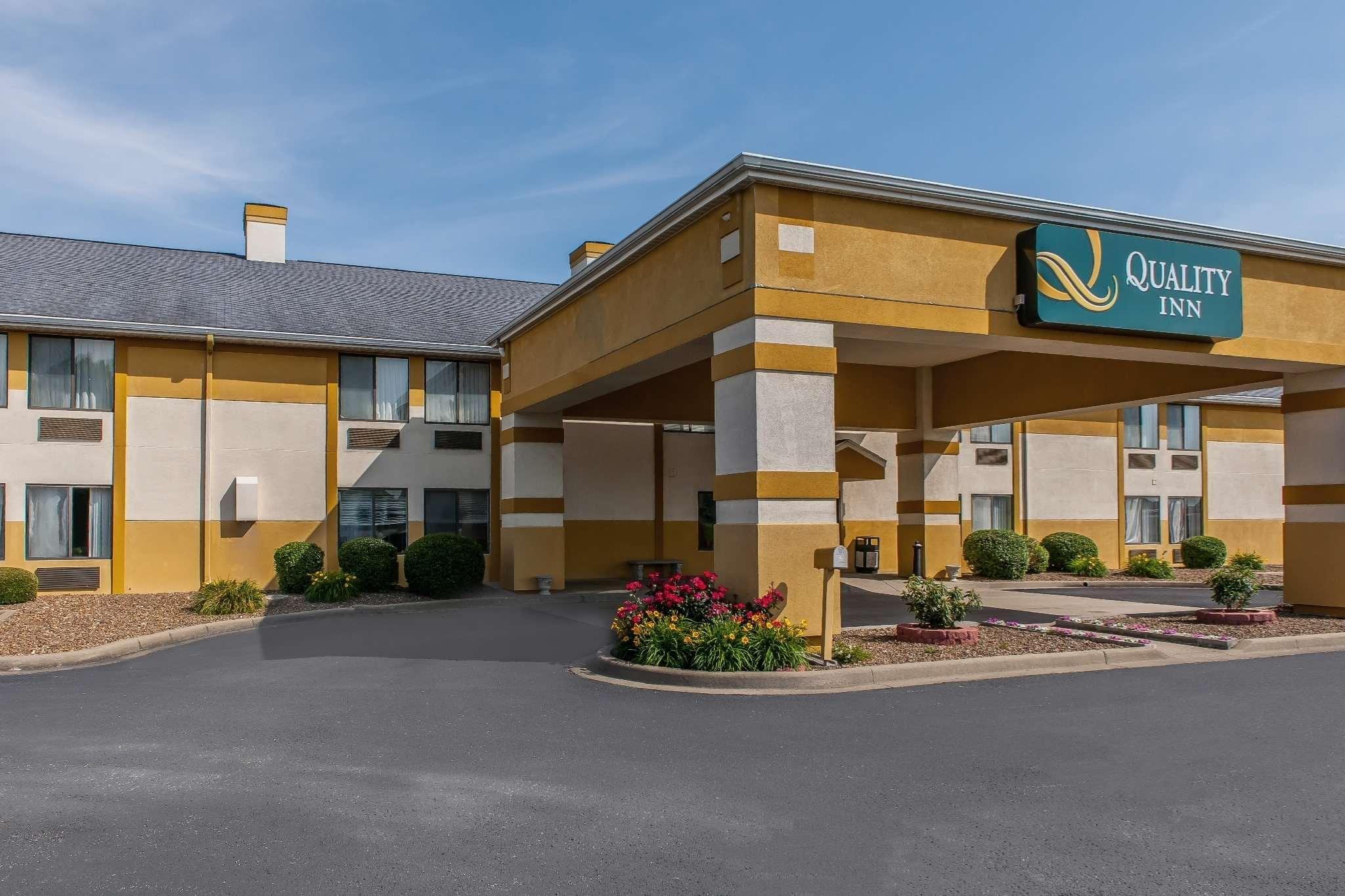 Quality Inn Lewisport Exterior photo
