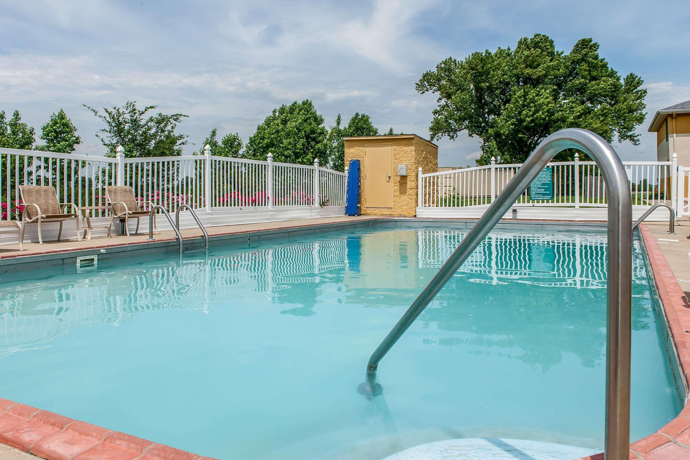 Quality Inn Lewisport Exterior photo